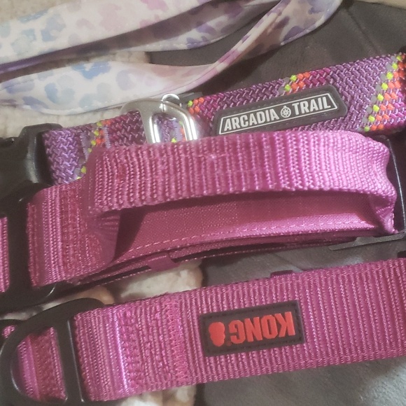 DOG COLLARS AND LEASH BRAND NEW BUNDLE PACK - Picture 3 of 4